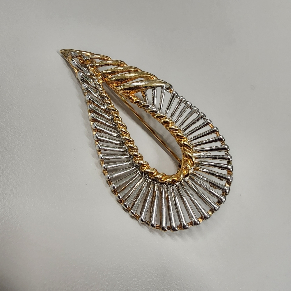 Vintage Abstract Teardrop Brooch Gold & Silver Tone Openwork Classic Mid-century